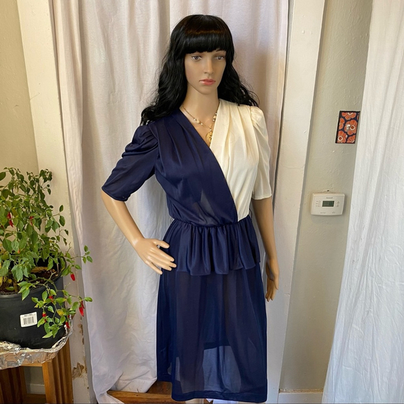 Vintage Dresses & Skirts - Vintage Sally Lou Colorblock Peplum Dress | Navy & Ivory Chiffon | 80s Midi | SM